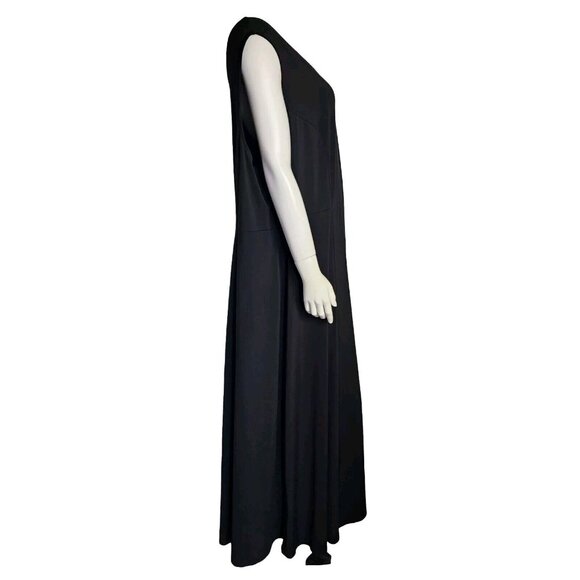 NEWPORT NEWS Solid All Black Short Sleeve Pullover V Neck Dress Womens Size 4 - Picture 3 of 6